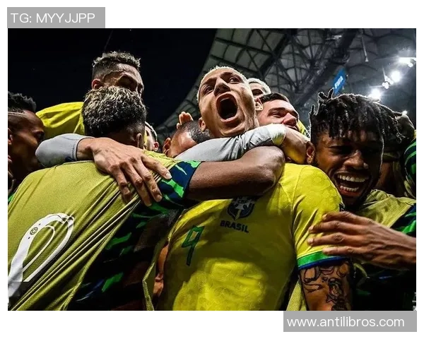 桑巴舞与足球的完美结合:探秘巴西足球明星的舞动人生与激情表演 桑巴舞与足球的完美结合:探秘巴西足球明星的舞动人生与激情表演