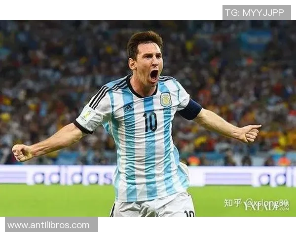 足球明星勇敢出手救助他人展现人性光辉与责任担当