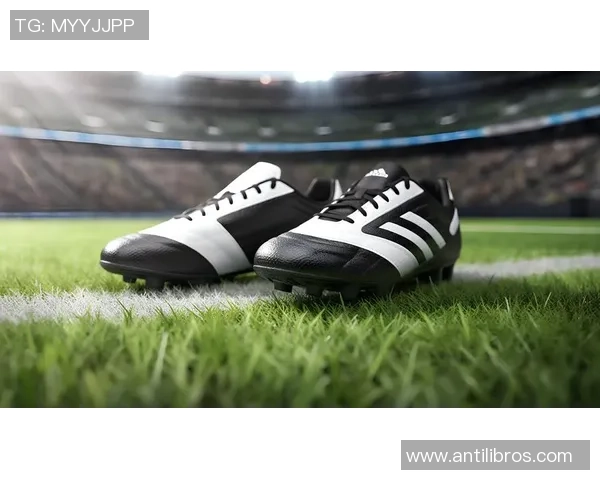 足球明星私下生活揭秘球场之外的真实瞬间与感人故事 足球明星私下生活揭秘球场之外的真实瞬间与感人故事