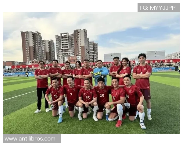 足球明星精彩瞬间汇聚百图壁纸让你随时感受绿茵魅力与激情 足球明星精彩瞬间汇聚百图壁纸让你随时感受绿茵魅力与激情