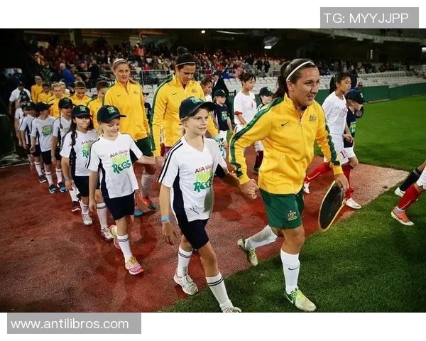 足球明星脱发问题揭秘哪些球员在绿茵场上也为脱发烦恼 足球明星脱发问题揭秘哪些球员在绿茵场上也为脱发烦恼